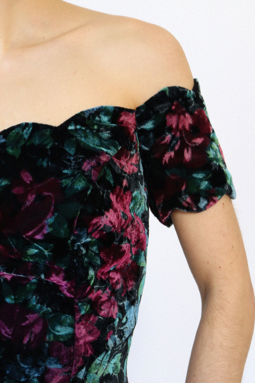 Capezio Velvet Scallop Dress S