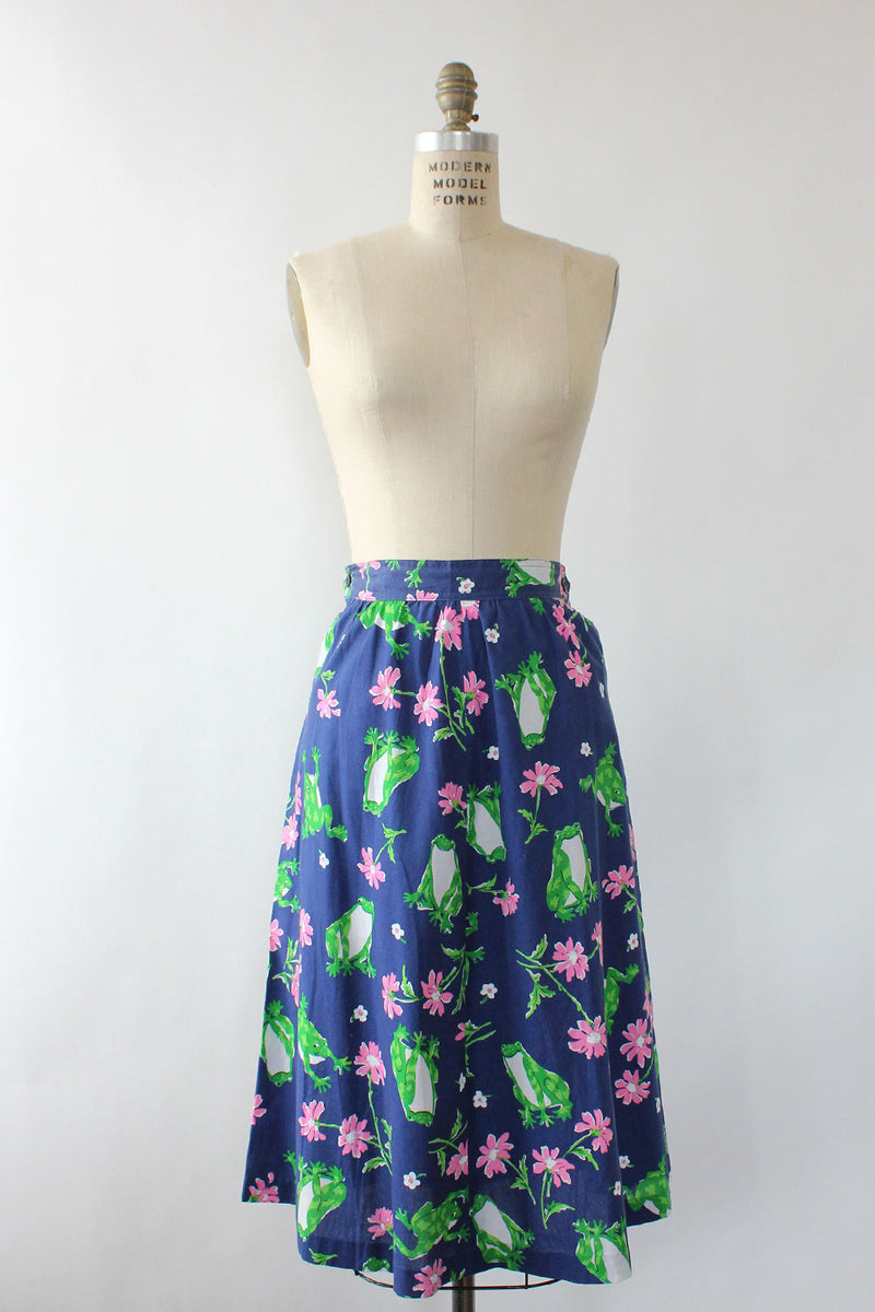 Smirking Frog Novelty Skirt L