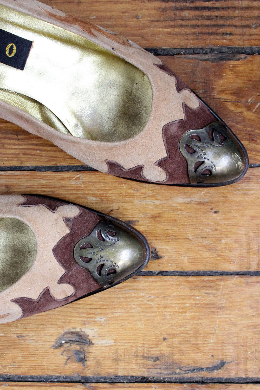 Zalo Applique Brass Tip Heels 8 1/2