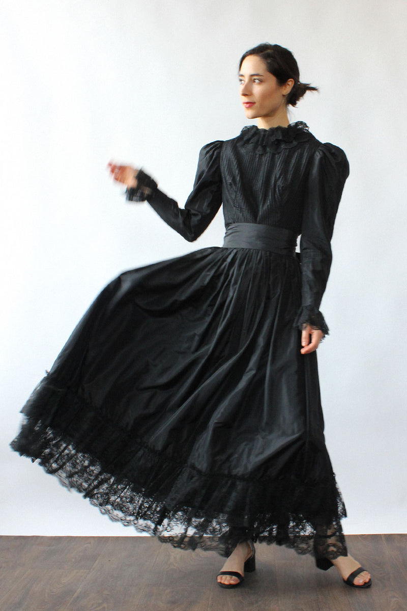 Aldrich Goth Prairie Gown S