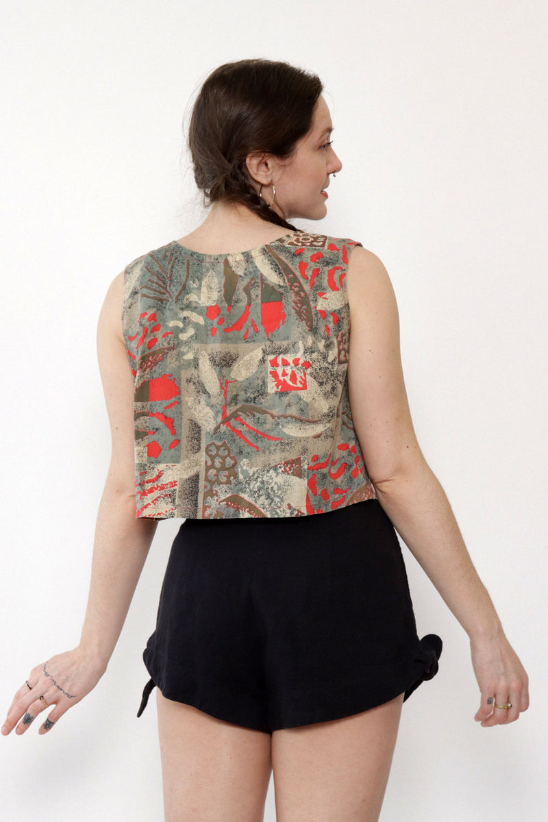 Samantha Pleet Tie Short Shorts XS