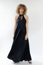 Sweeping Keyhole Maxi Dress S/M