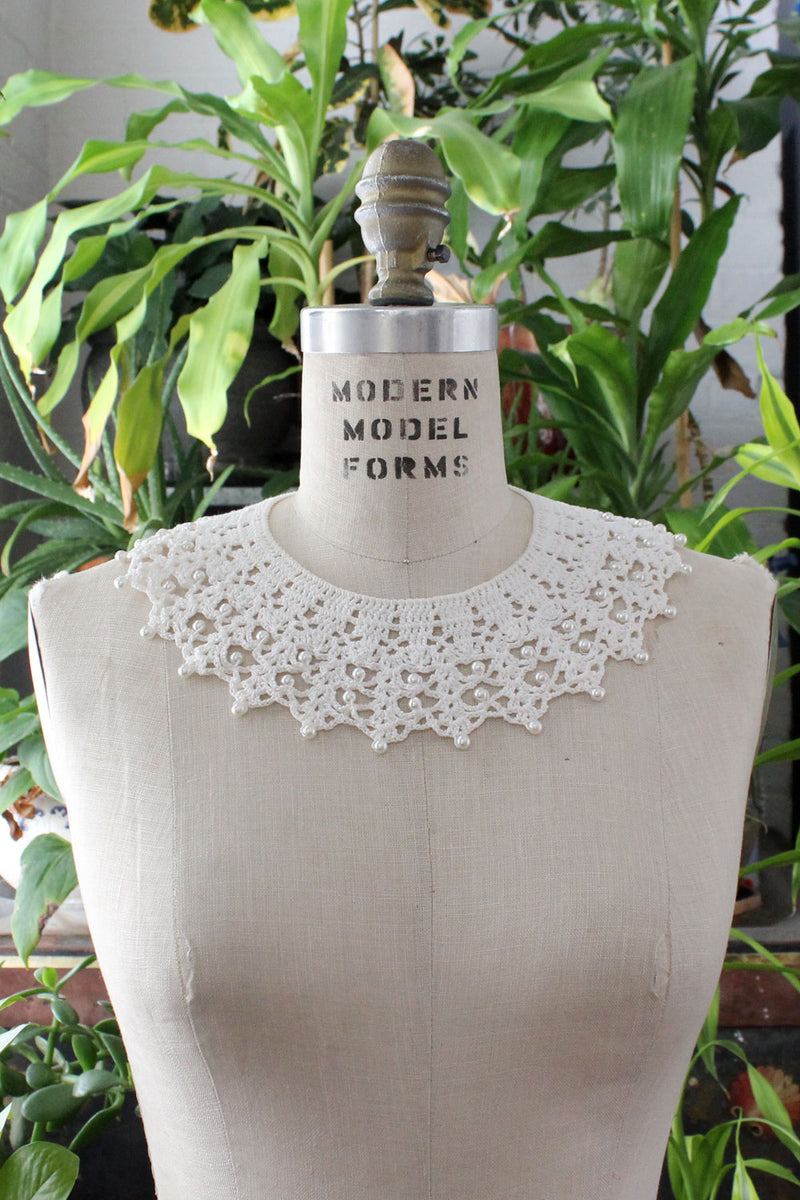 Pearl Crochet Collar