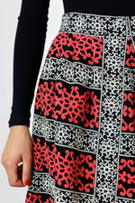 Victoria scroll skirt M