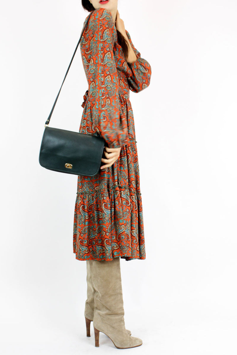 hunter green turnlock bag