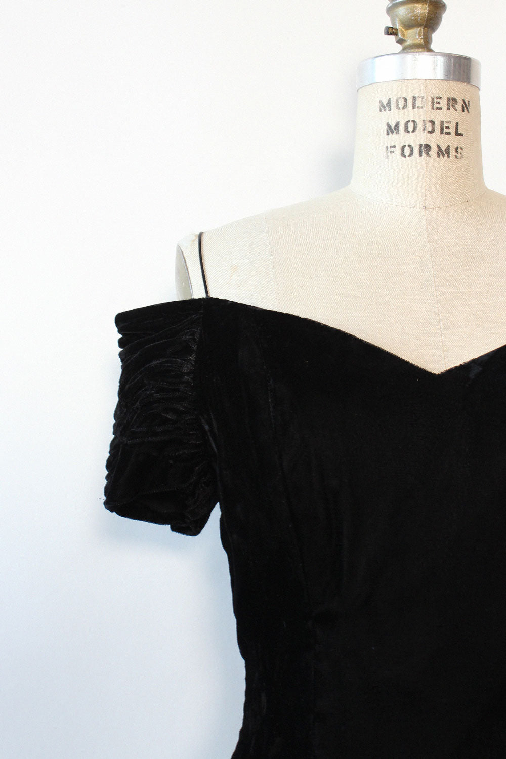 Karin Stevens Velvet Labyrinth Dress M/L