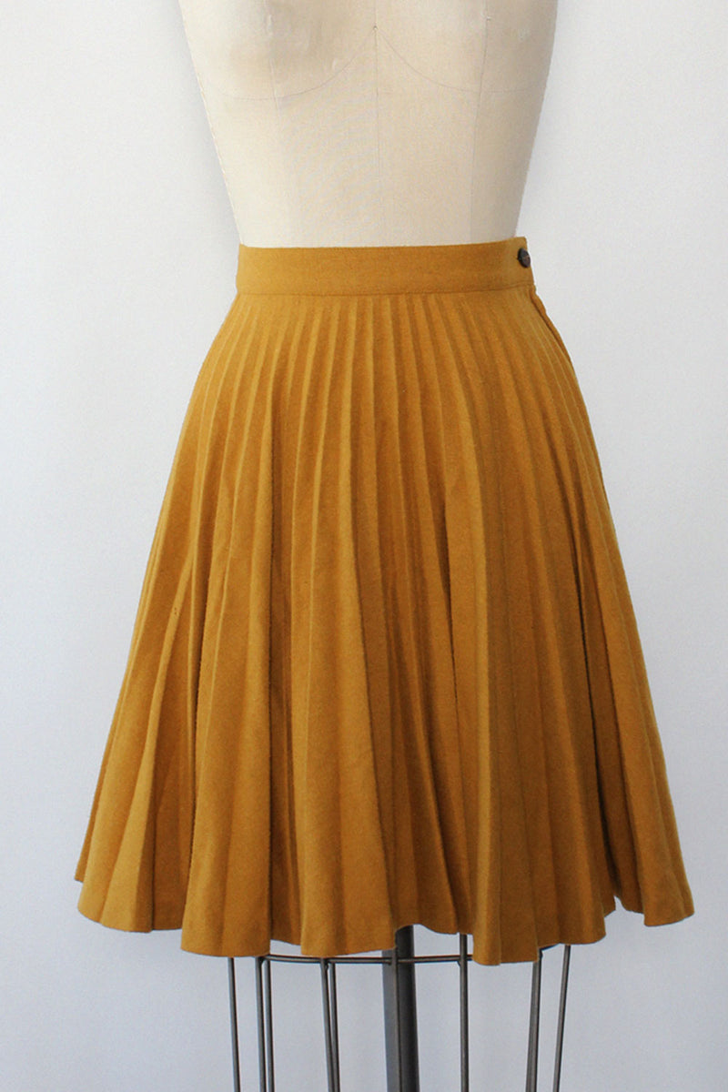 Esprit Mustard Pleat Mini XS
