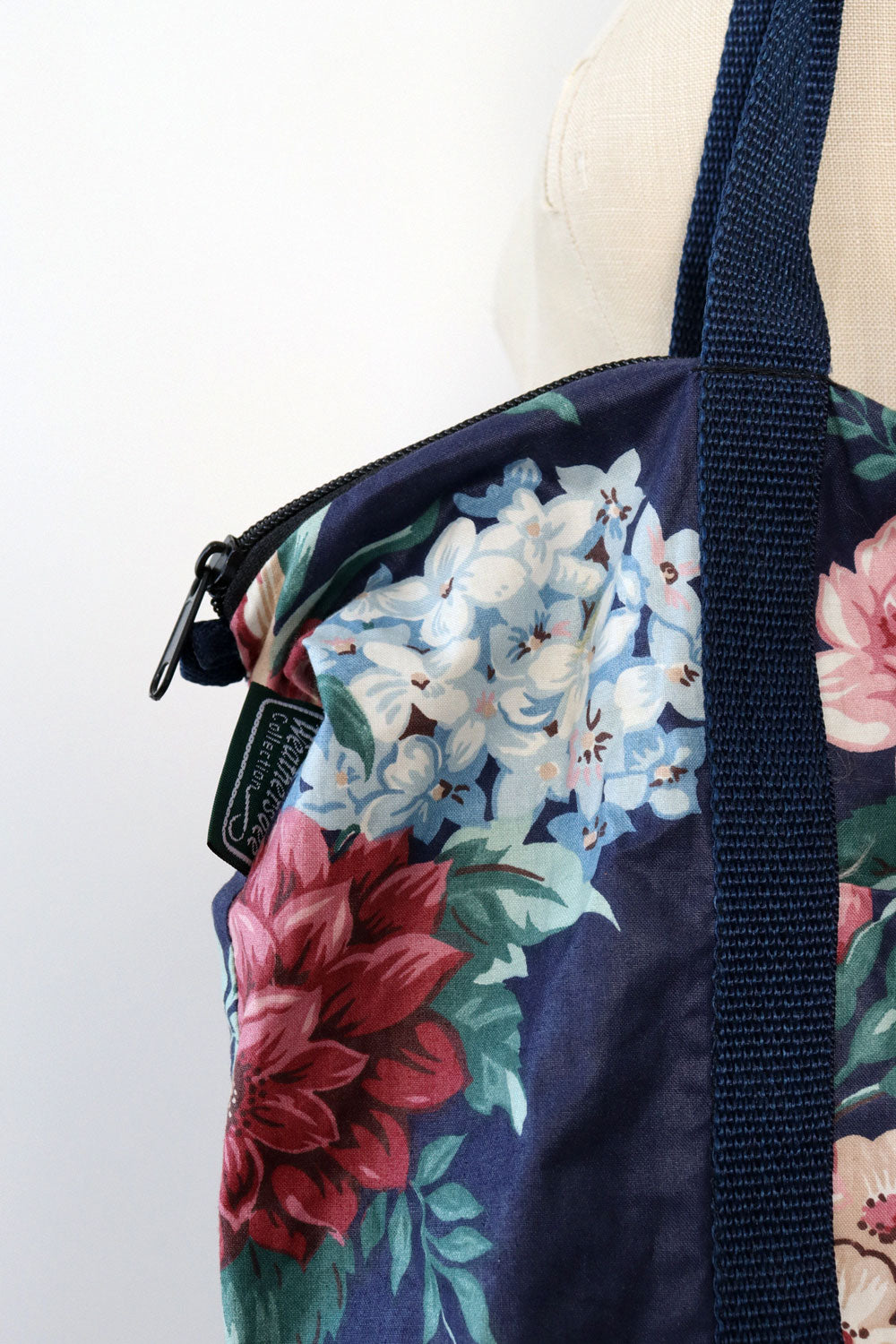 Weatherbee Floral Zip Tote