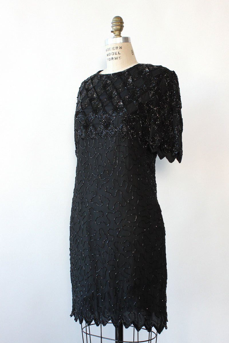 Kazar Beaded Shift Dress M OMNIA Kazar Beaded Shift Dress M OMNIA