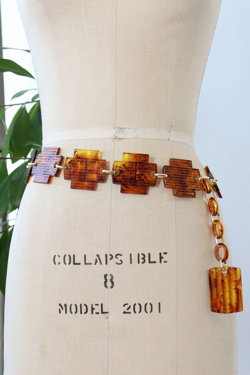 Geometric Tortoise Chain Belt