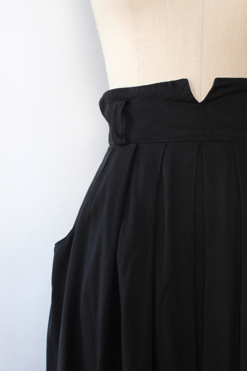 High Notched Waist Skirt S