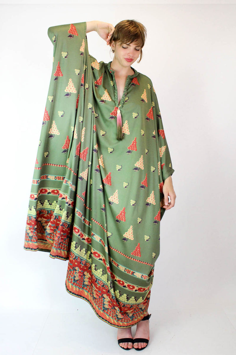 green kaftan