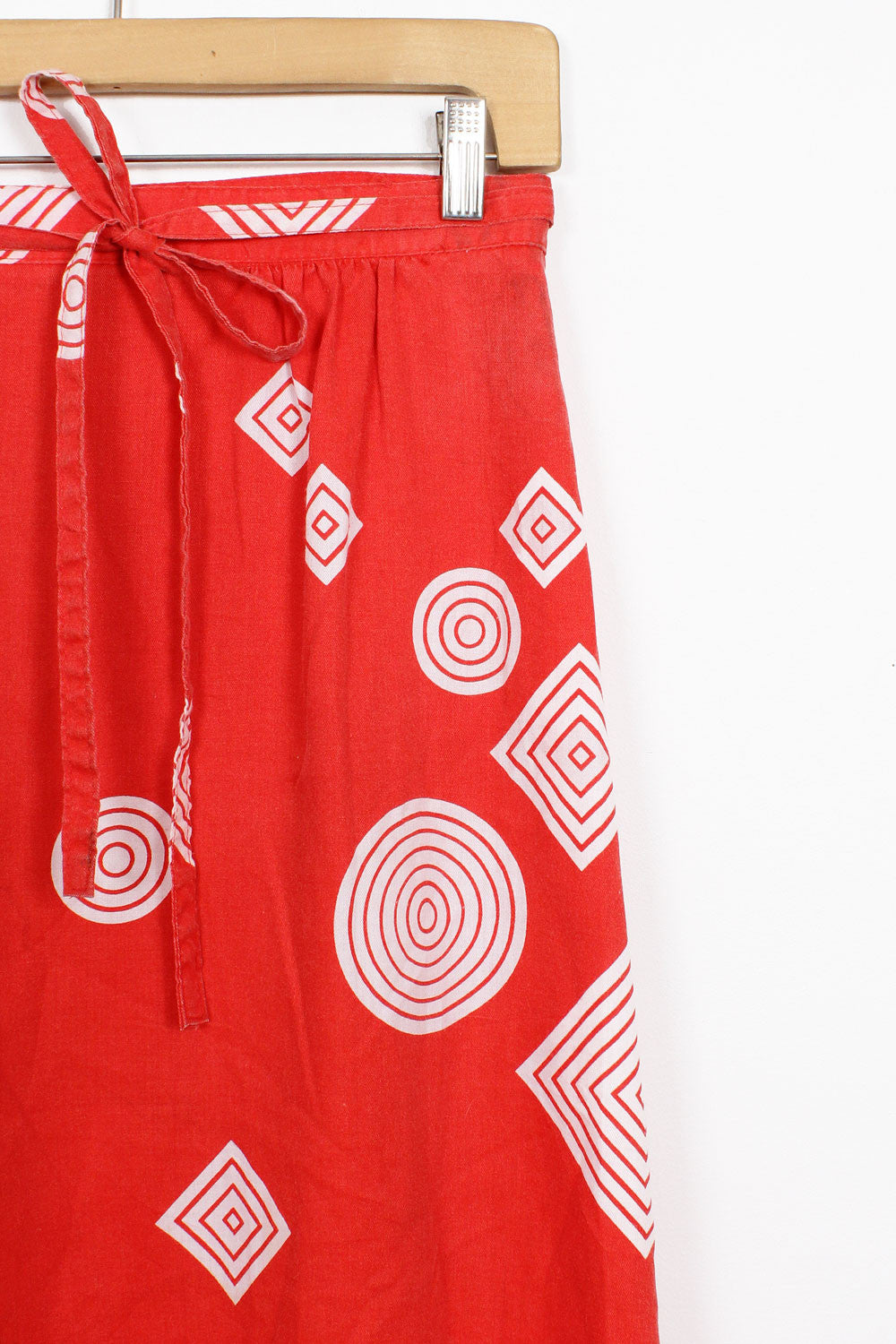 Trippy Coral Wrap Skirt