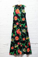 Macro Floral Keyhole Maxi Dress M