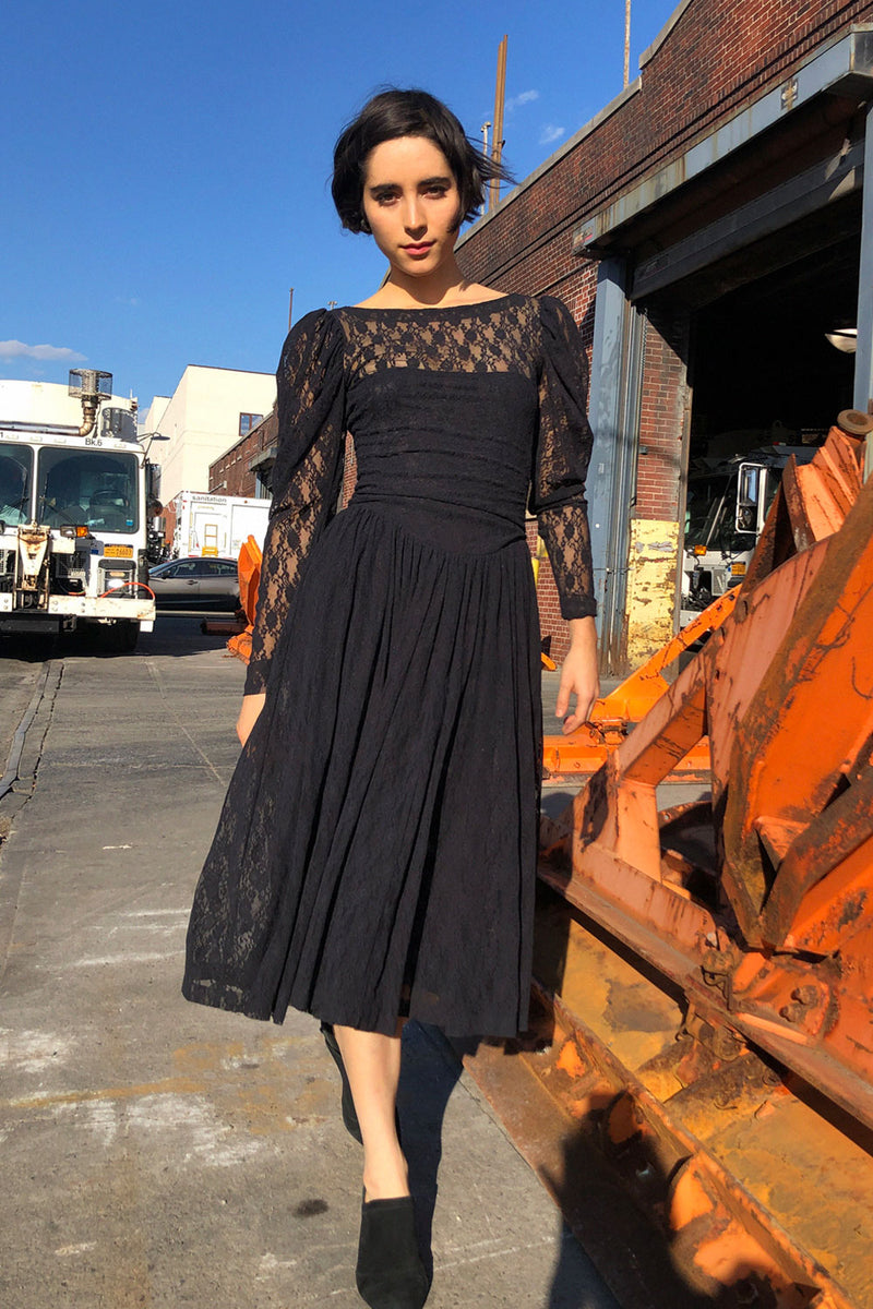Beatrix Lace Puff Dress S/M