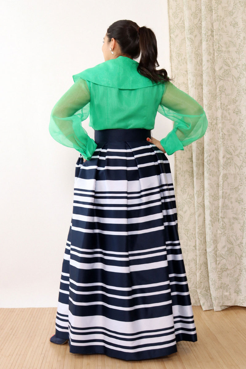 Joan Leslie Striped Gown L