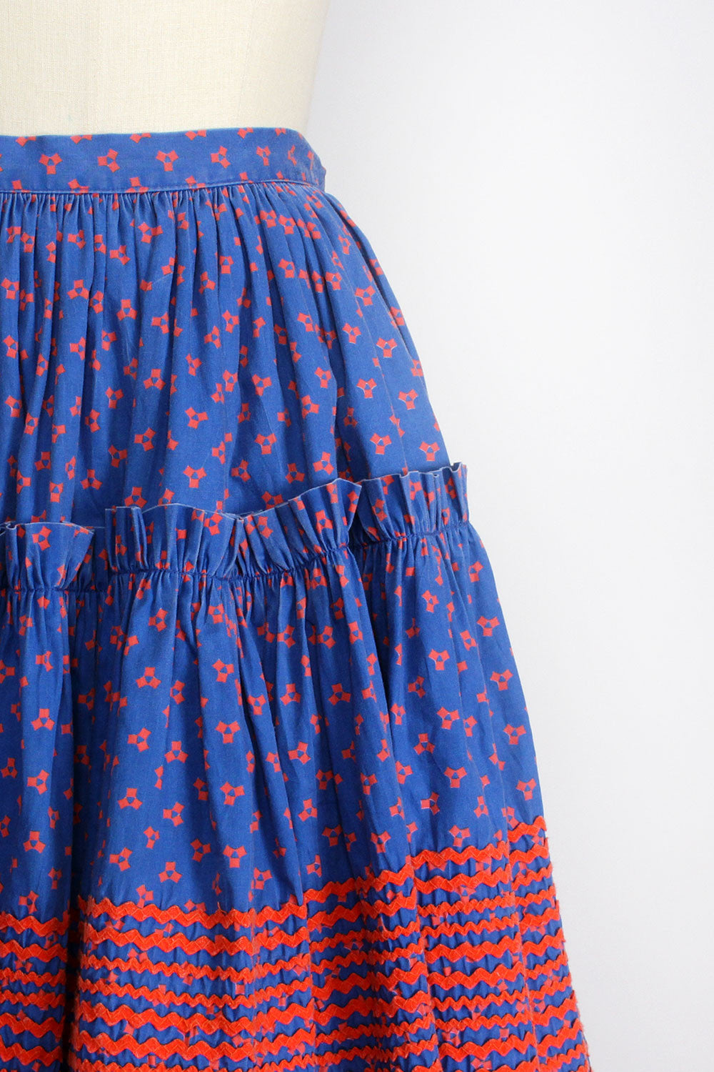 Ric Rac Carousel Skirt S