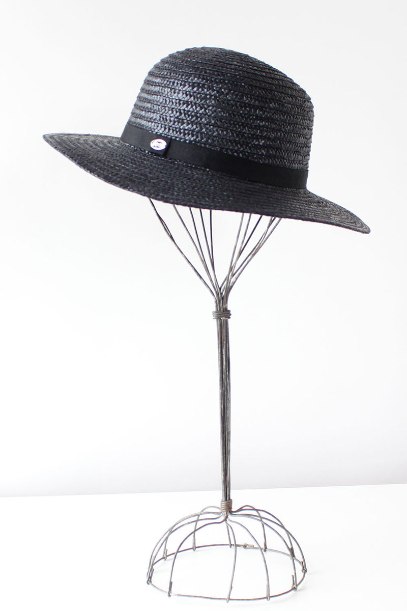 Gucci Straw-effect Pillbox Hat in Black