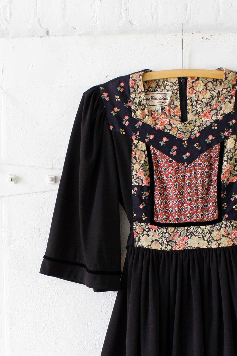 Young Edwardian Folk Dress S/M