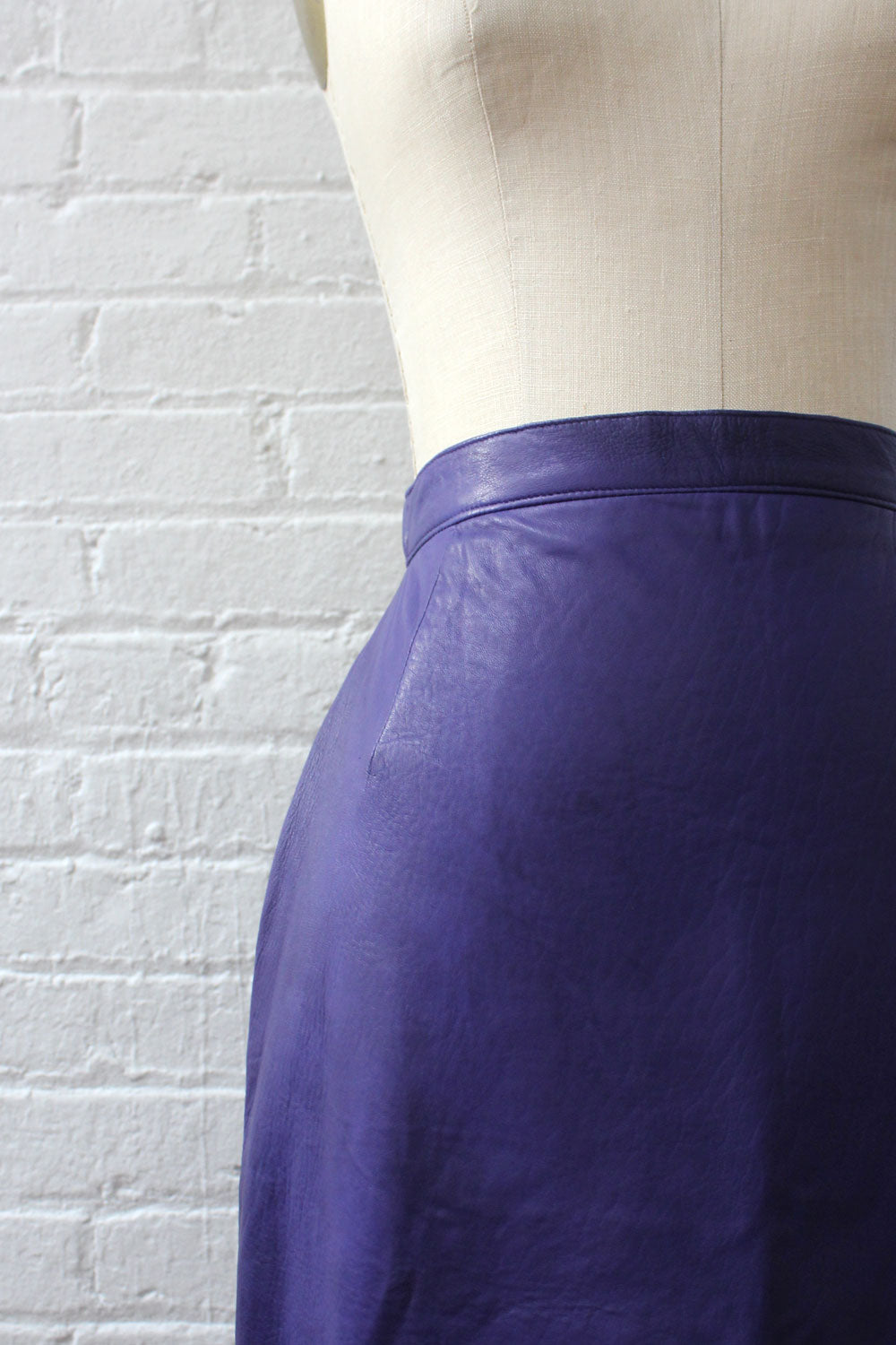 Eggplant Leather Skirt M