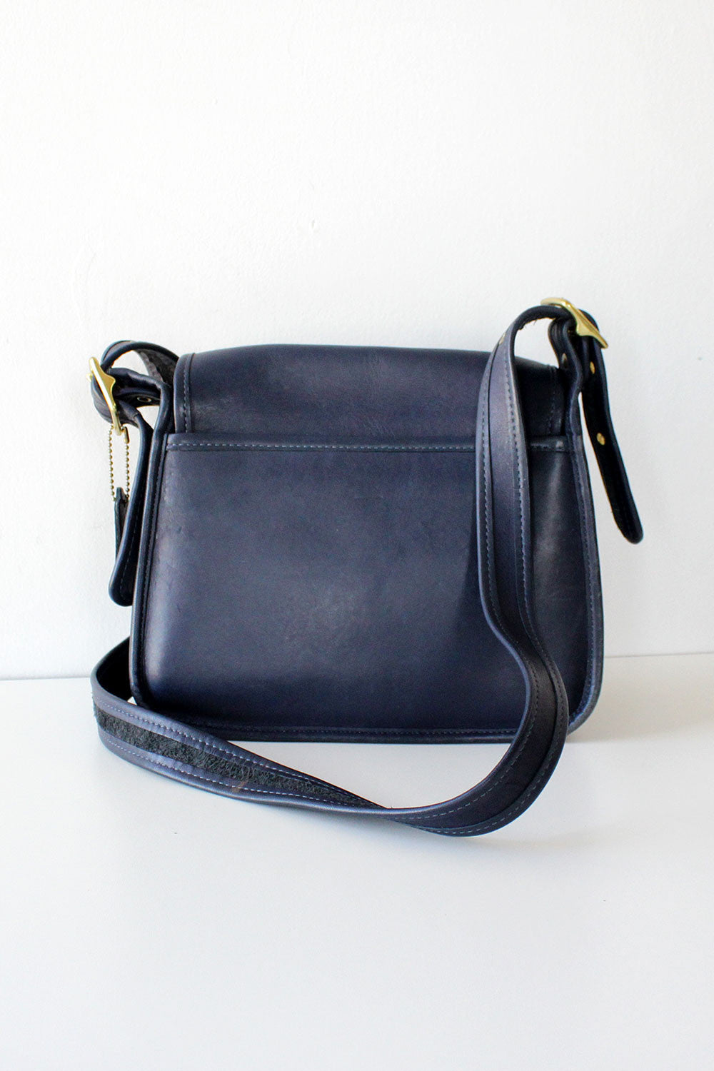 Midnight Coach Satchel – OMNIA