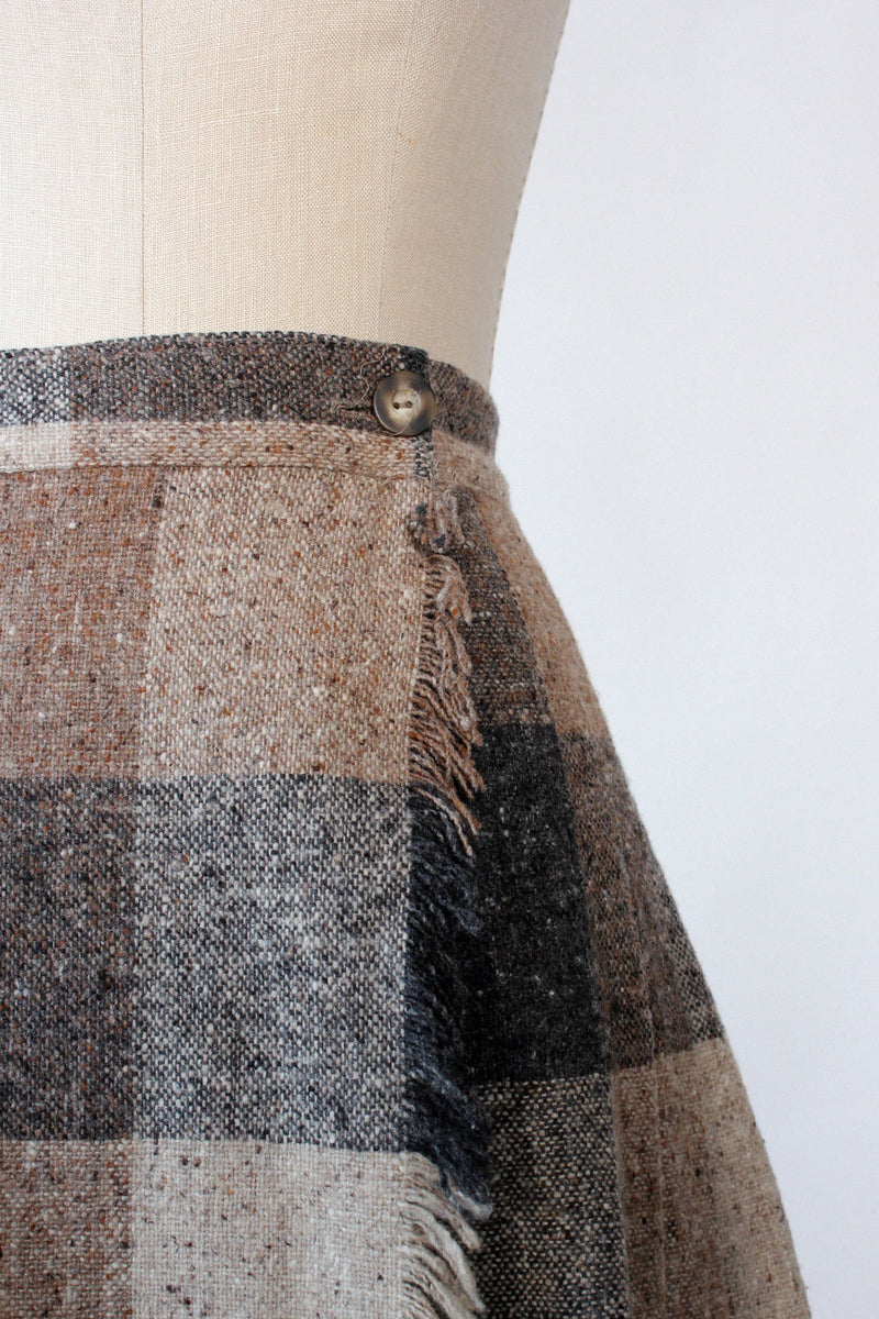 Pamela Chromatic Fringe Skirt M