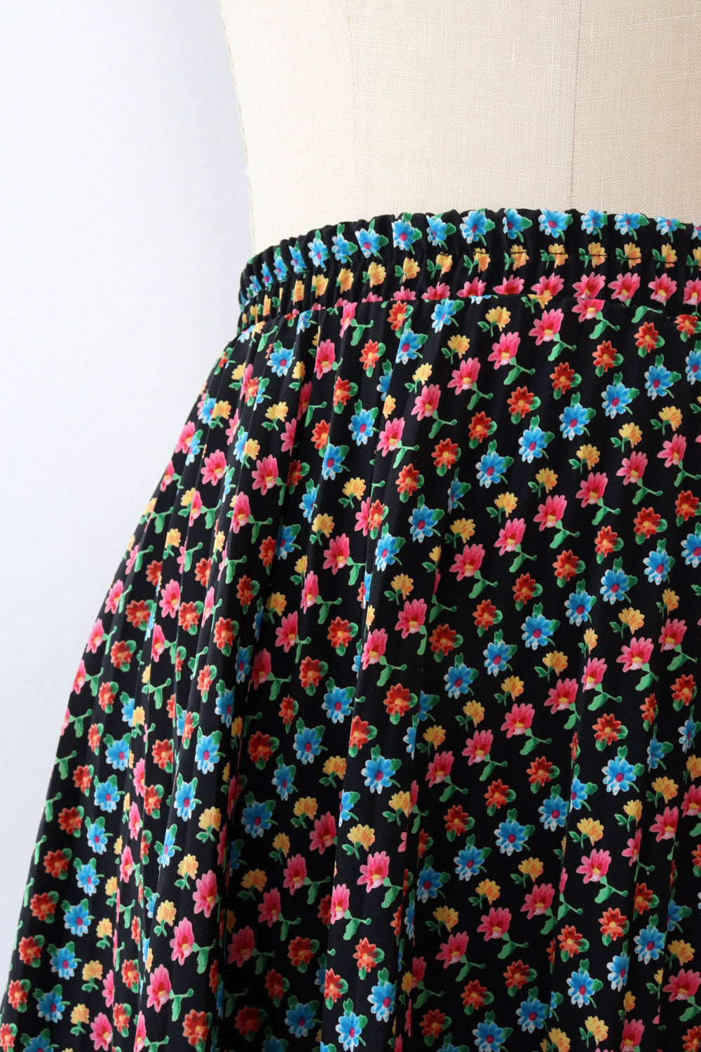 Black Floral Pleated Chiffon Mini M