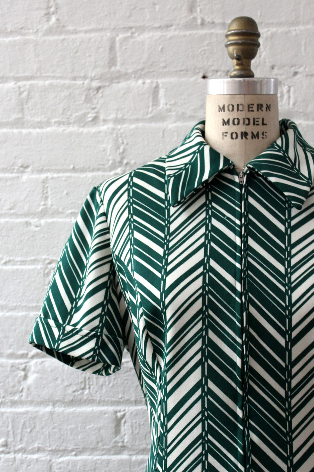 Chevron Stripe Zip Dress L