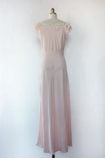 Barbizon Blush Nightgown M