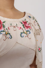 Jean Embroidered Doily Blouse L/XL