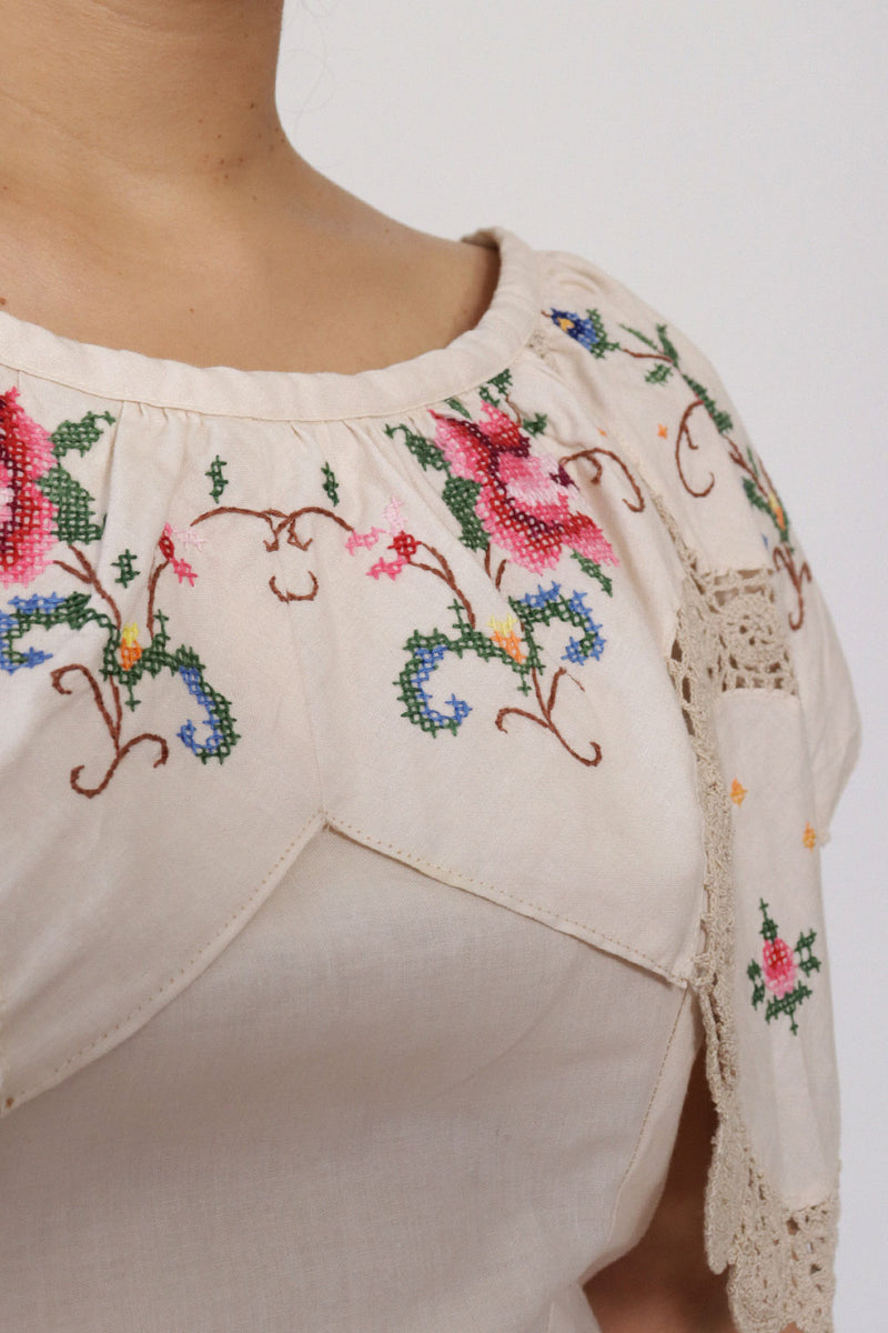 Jean Embroidered Doily Blouse L/XL