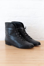 Captivators Leather Lace-up Boots 8.5