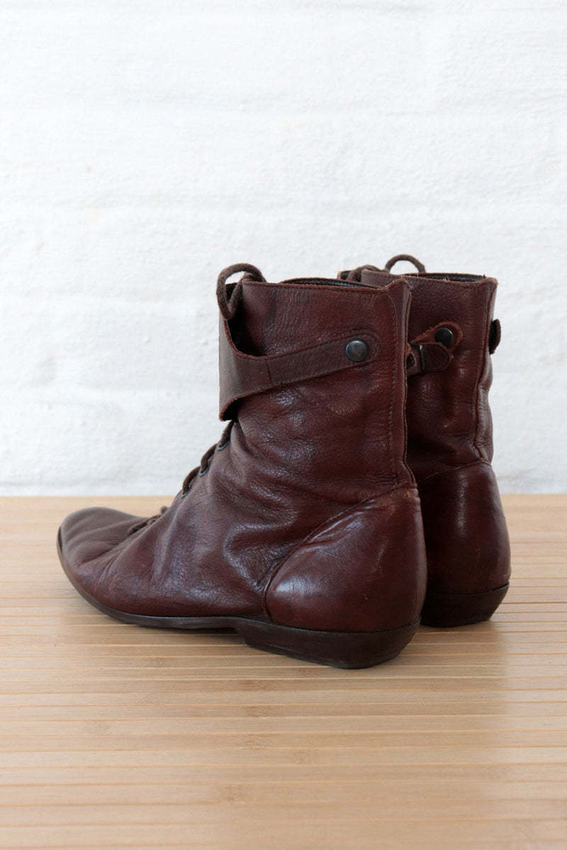 Crest Cocoa Leather Lace-up Boots 7.5