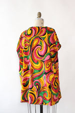Psychedelic Swirl Top L