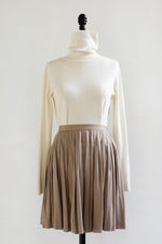 Classic Khaki Pleated Skirt XS/S