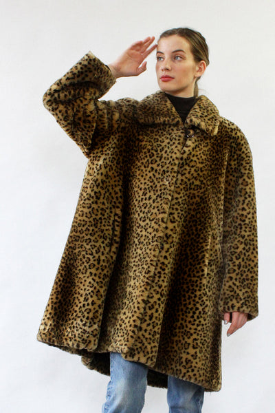 shampoo Spytte ud Bygger Leopard Faux Fur Swing Coat M/L – OMNIA