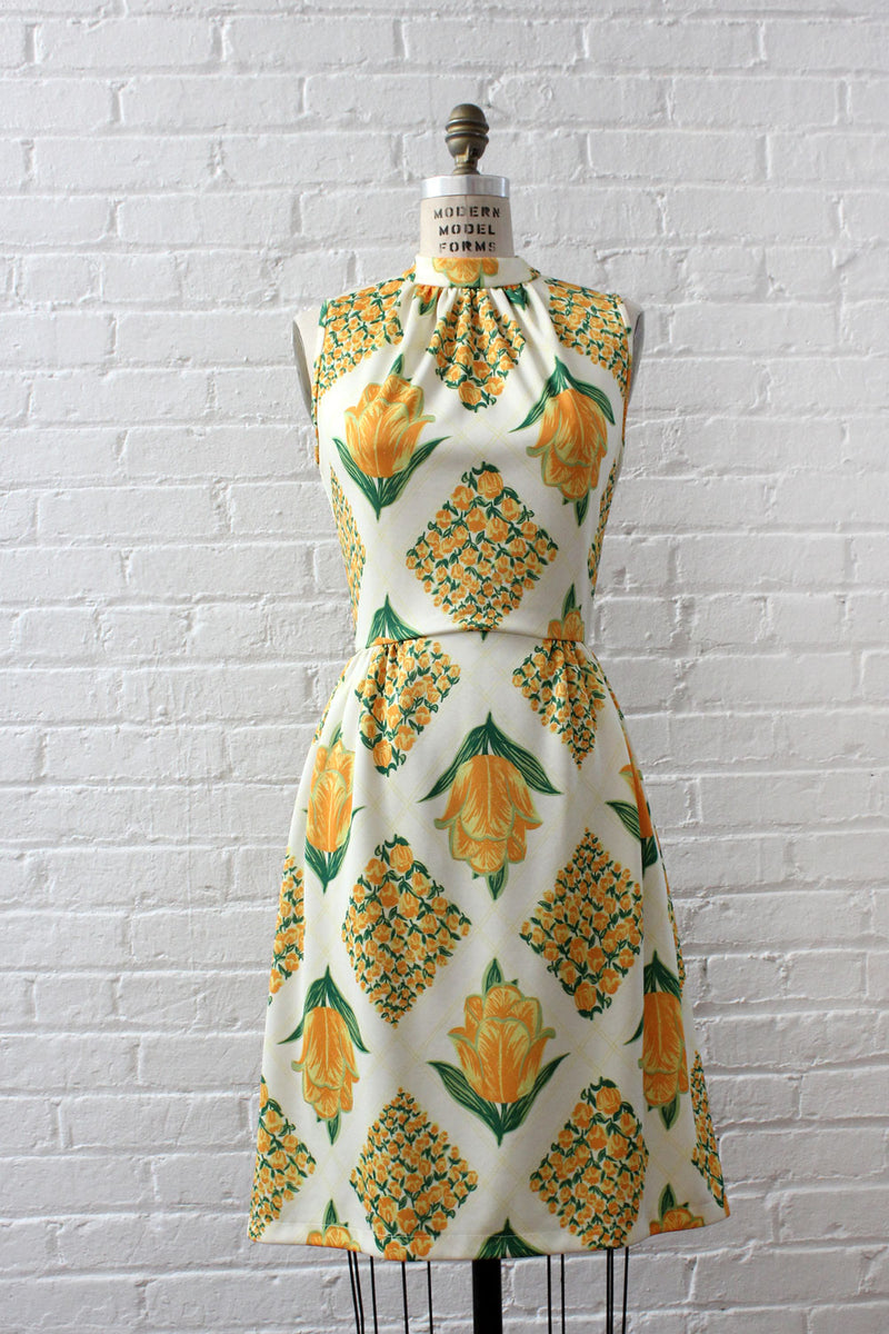 Golden Tulip Dress M