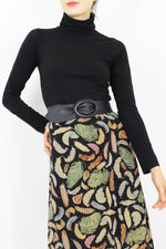 feathers on silk skirt L