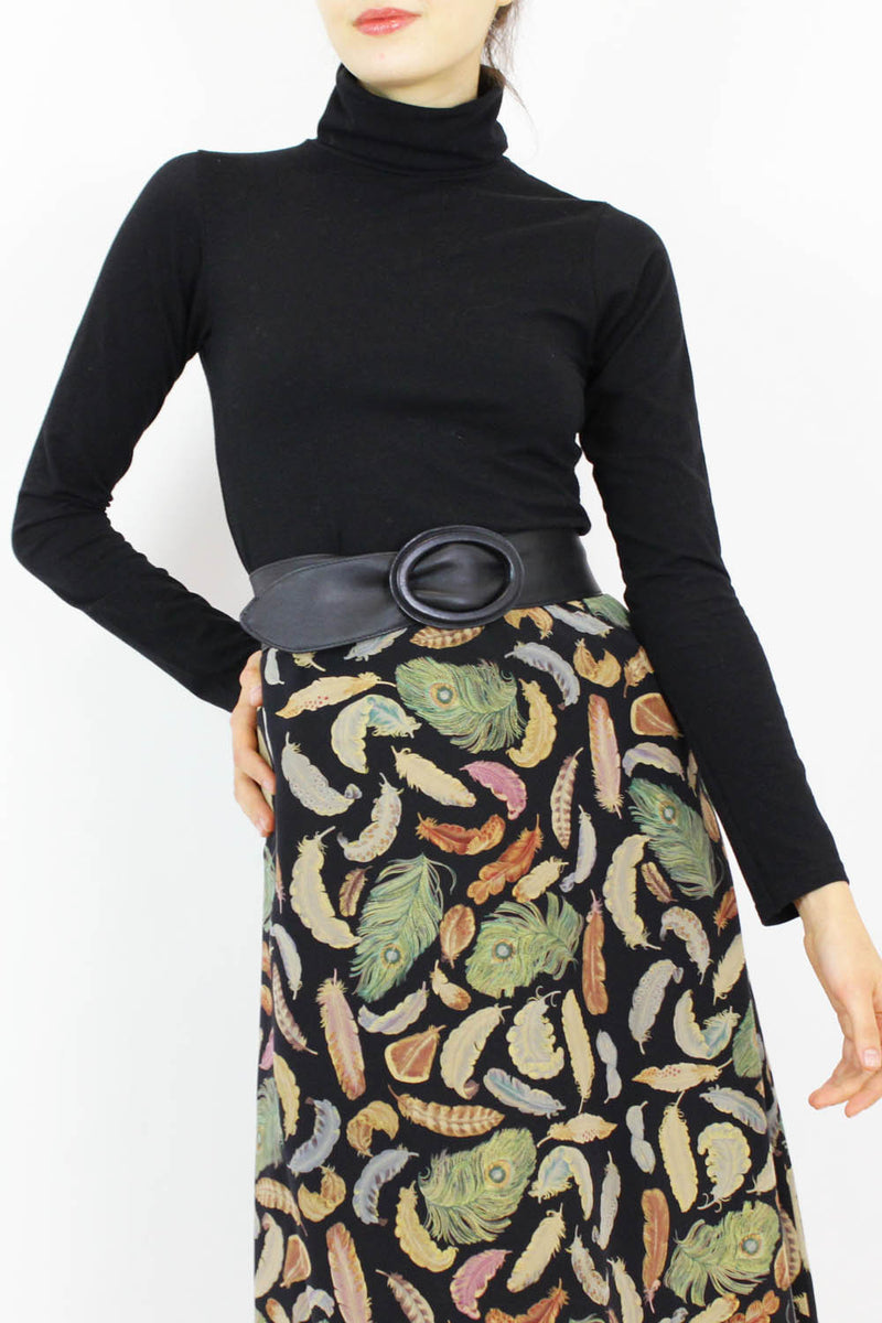 feathers on silk skirt L