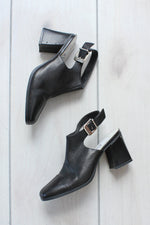Planet Leather Buckle Mules 5.5-6