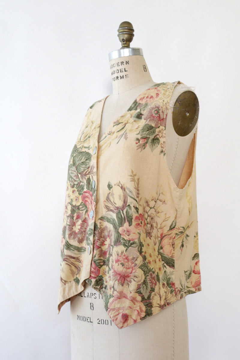 Rococo Tea Rose Vest S-L