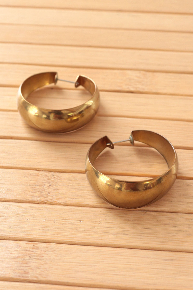 Curvy Brass Hoops