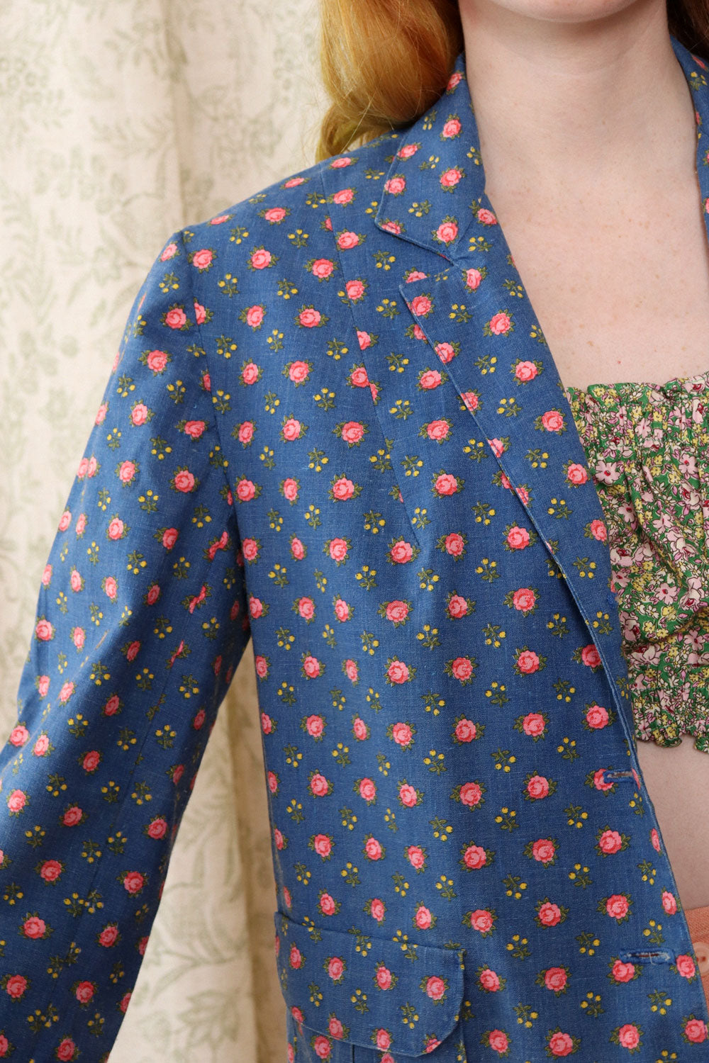 Rosette Crop Jacket S/M