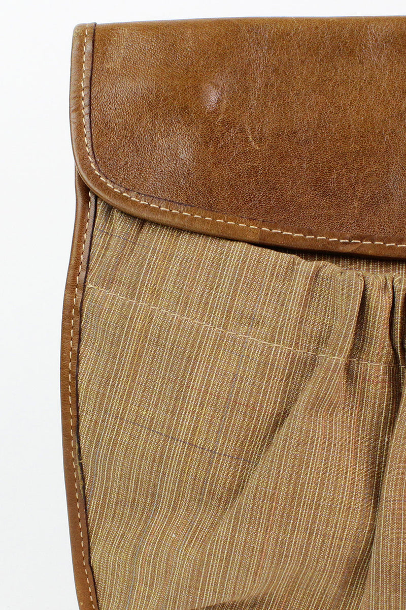Canvas Reader Clutch