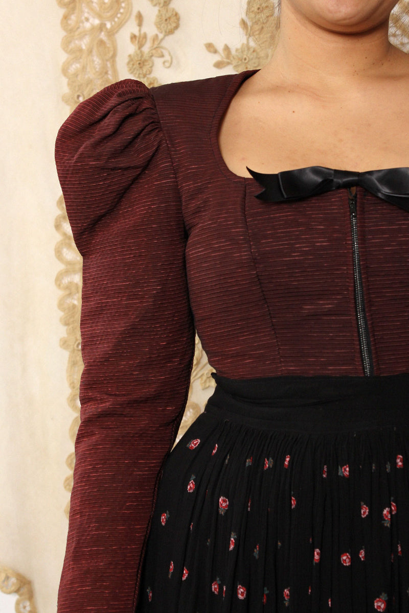 Structural Puffed Bow Top M/L