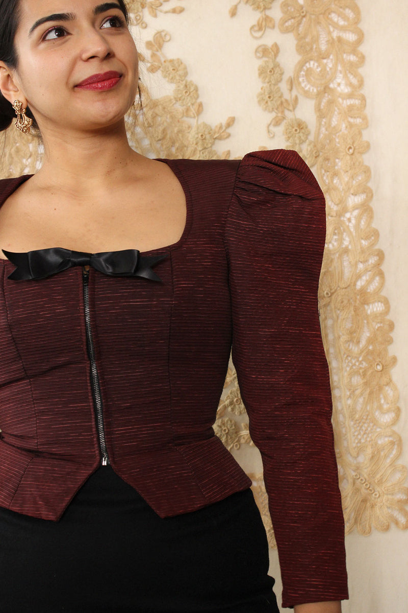 Structural Puffed Bow Top M/L