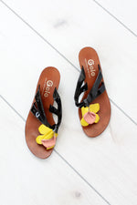 Golo Patent Flower Sandals 6 1/2