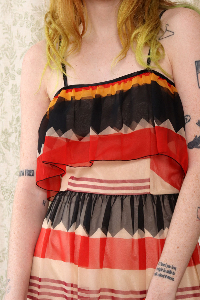 Zigzag Chiffon Ruffle Maxi S
