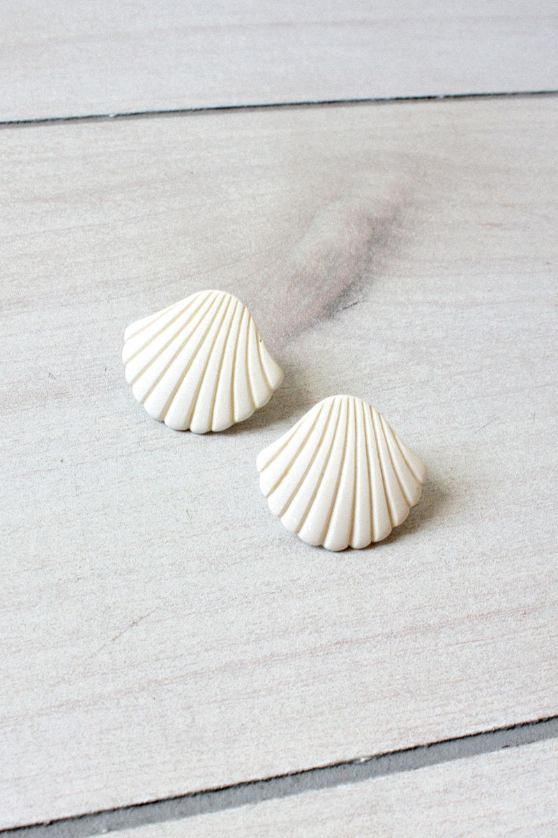 80s Shell Earrings