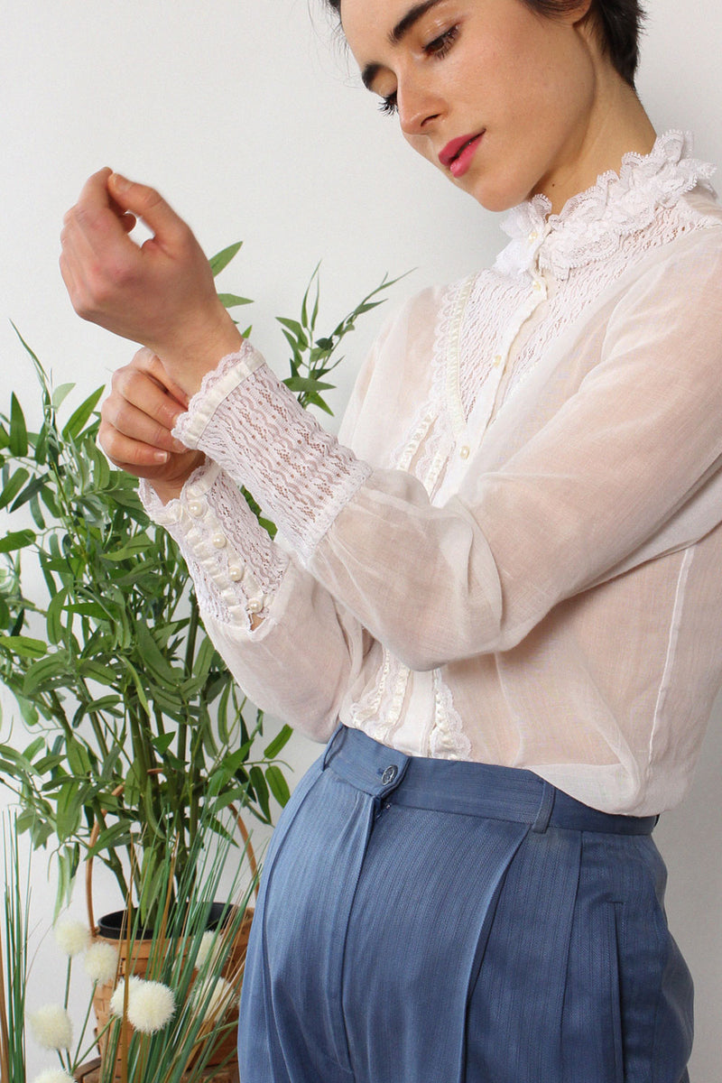 Sheer Lacey Buttondown XS/S